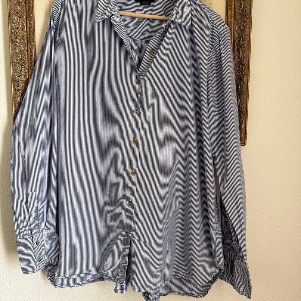 Hatch The Classic Buttondown Navy/White Microstripe - Picture 7 of 8